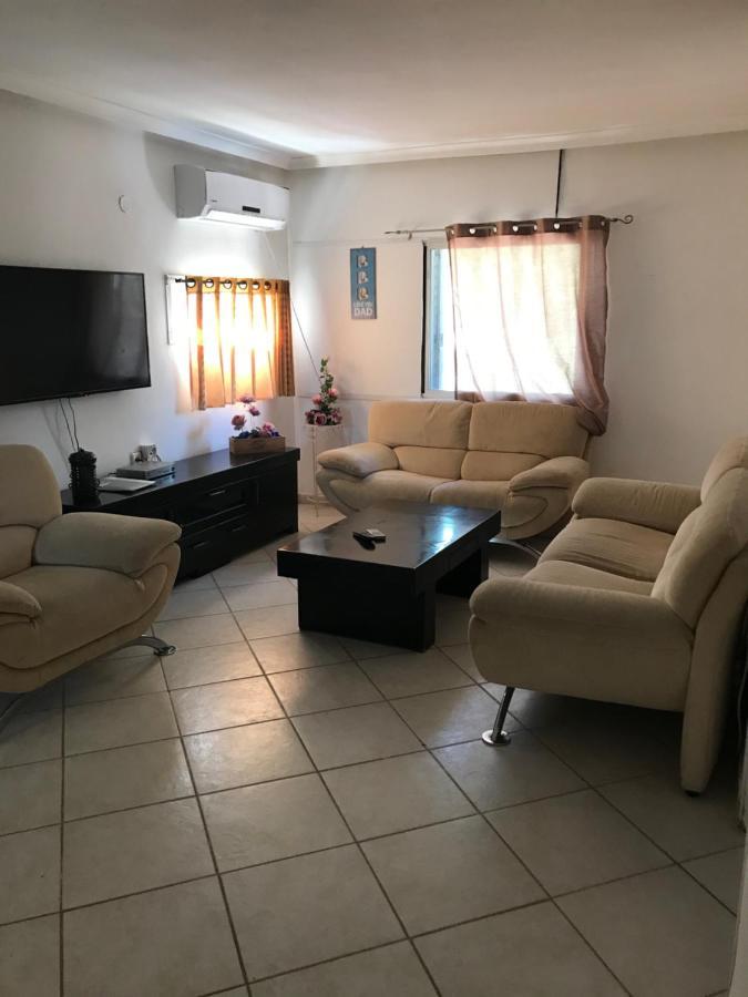 Zimmer Dora Neve Zohar Bagian luar foto